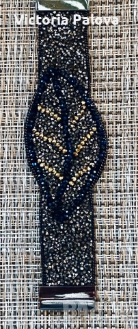 Гривна/ маншет  с кристали и мъниста