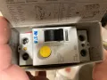 Автоматичен предпазител , прекъсвач, бушон EATON дефектнотокова защита, снимка 2