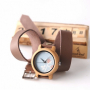 Дамски дървен часовник от бамбук с увиваща се каишка в кафяво, снимка 1 - Дамски - 36250715