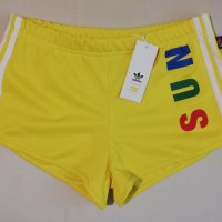 Adidas Pharrel Williams Shorts оригинални гащета S Адидас спорт шорти, снимка 1 - Спортни екипи - 33786490