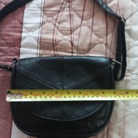 Нова дамска чанта , снимка 5 - Чанти - 41059982