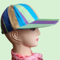 Страхотни многоцветни дамски шапки с козирка, снимка 2 - Шапки - 41594318