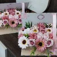Кутия книга със сапунени цветя страхотен подарък за всеки специален павод, снимка 9 - Подаръци за жени - 40950715