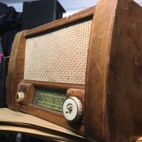 Старо радио Ворошилов, снимка 2 - Антикварни и старинни предмети - 40581631