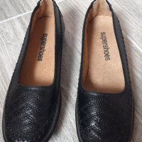Нови обувки , снимка 1 - Дамски ежедневни обувки - 40488144