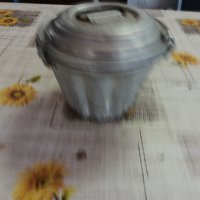 Стара форма за кекс с капак, снимка 1 - Други стоки за дома - 42244707