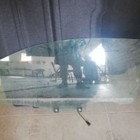 Предно ляво стъкло за Ситроен С1 2017г, снимка 1 - Части - 42185825