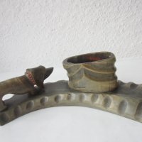 Стара мастилница или моливник от рог с дакел, снимка 5 - Антикварни и старинни предмети - 40421543