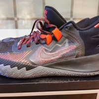 Кецове Nike Kyrie Flitrap trap V 41 номер , снимка 6 - Кецове - 41730424