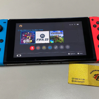 Конзола NINTENDO SWITCH (WITH NEON RED & NEON BLUE JOY-CONS) , снимка 1 - Nintendo конзоли - 44790000