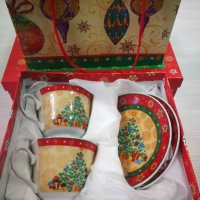 Коледен сервиз за кафе в Коледна кутия , снимка 1 - Сервизи - 38688164