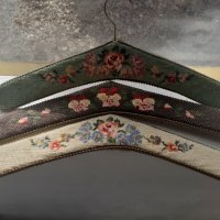 Уникални стари антикварни закачалки плетени тъкани фъкани, снимка 1 - Антикварни и старинни предмети - 35895015