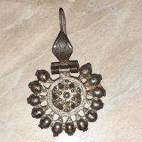 Възрожденска обица арпалия сачан сребро, снимка 1 - Антикварни и старинни предмети - 39505119