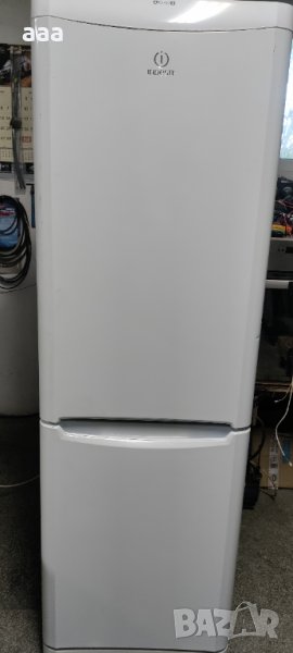 Хладилник с фризер Indesit BAAN 13, снимка 1
