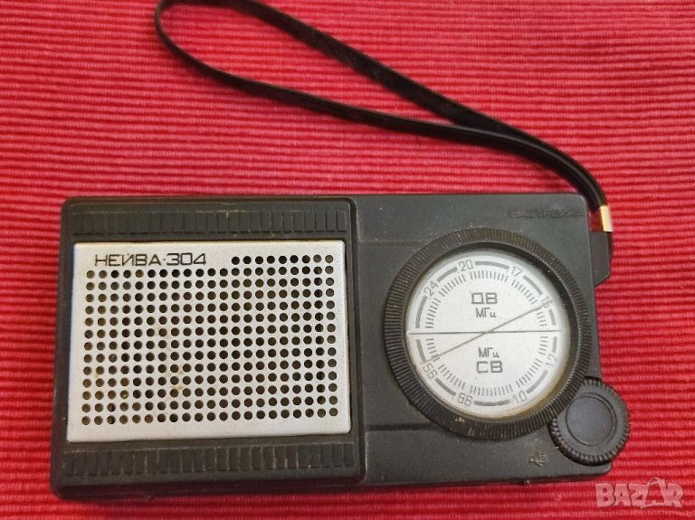 Транзистор Нейва 304, СССР. , снимка 1