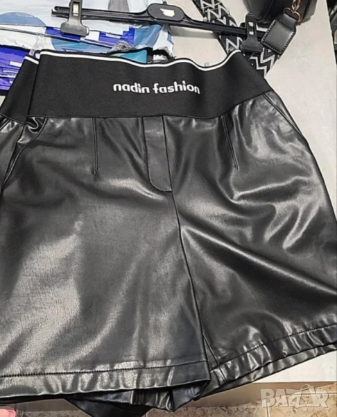 къси панталонки , снимка 1