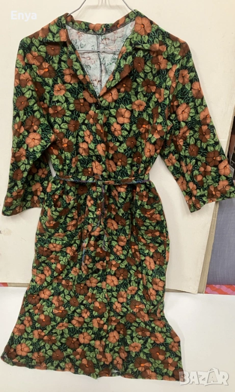 Пенюар от едно време, снимка 1