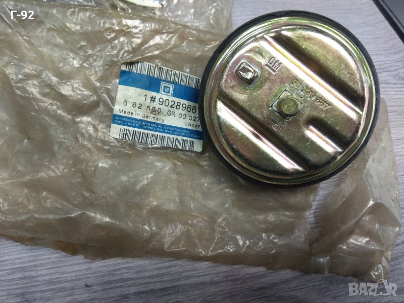 90289667-GM=024417107-GM*0682560-OPEL=0684173-OPEL**NEU**GM****Тампон, двигател** , снимка 1
