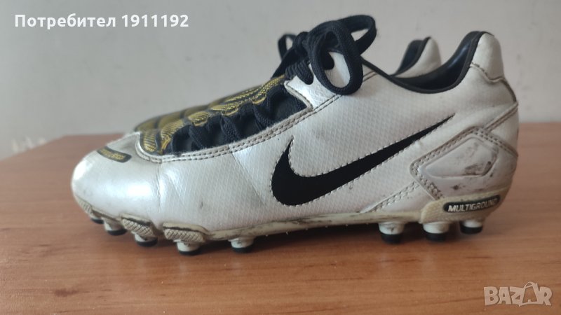 Nike. Футболни бутонки. 34, снимка 1