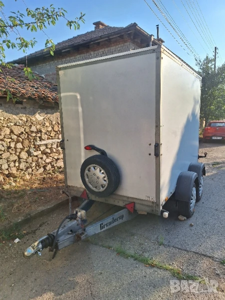 ремарке тип фургон под наем , снимка 1