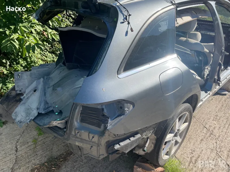 Заден десен панел за W205 C class  комби, снимка 1