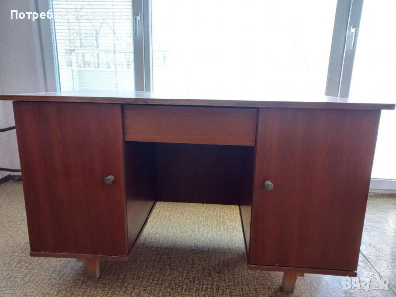 Бюро, снимка 1