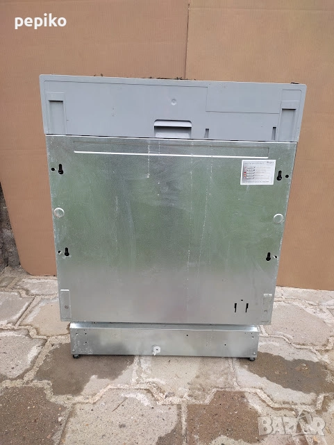 Продавам Употребявана съдомиялна WHIRPOOL за вграждане, снимка 1