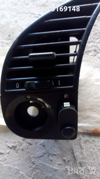 Въздуховод с бутон за ярка задна светлина за БМВ Е36 3-та серия, снимка 1