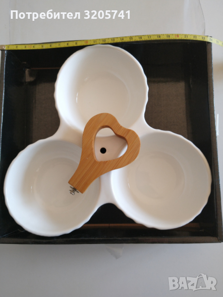 Тройна купа за сервиране с бамбукова дръжка - чисто нова, снимка 1