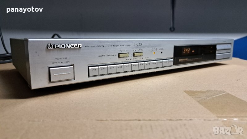 Pioneer F-225 tuner, снимка 1