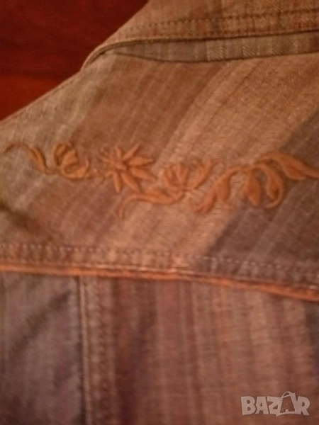 Дамско дънково сако, снимка 1