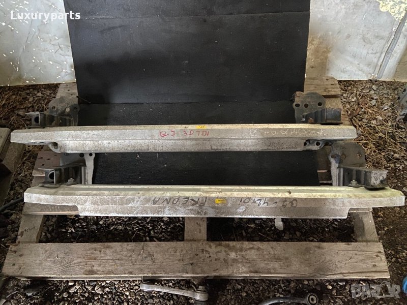 Предна греда/Греда под броня/Греда зад броня Ауди КЮ 7 КЮ7 3.0 4.2 ТДИ/Audi Q7 3.0 4.2 TDI, снимка 1