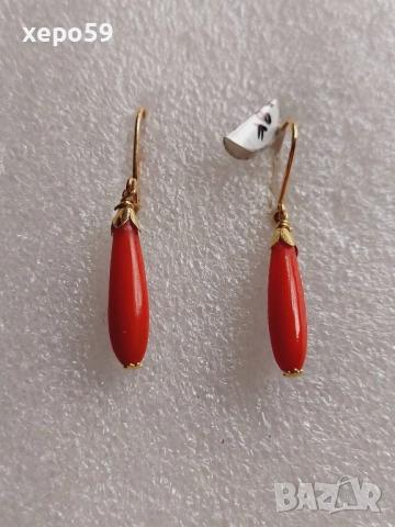 Стари антикварни златни 18 каратови обеци с натурален червен корал, снимка 2 - Обеци - 52682389