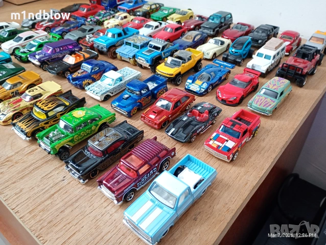 Метални колички Hot Wheels Matchbox Хот Уилс Мачбокс Мажорет, снимка 5 - Колекции - 32872505