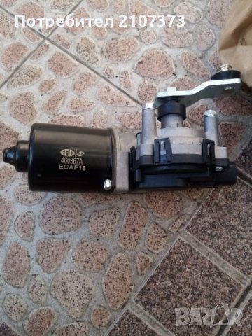 Продавам НОВО МОТОРЧЕ ЗА ЧИСТАЧКИ за TOYOTA RAV 4 от 2000 до 2005 г. , снимка 3 - Части - 39039562