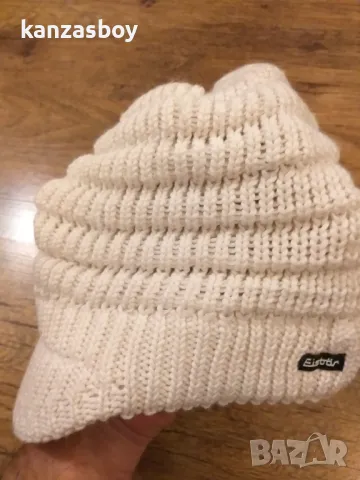 eisbär hats - страхотна зимна шапка 100% оригинал отлично състояние универсален размер