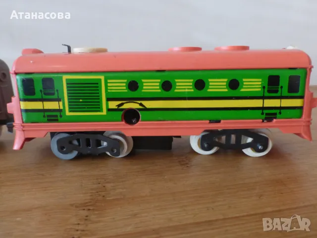 Дизелово влакче с вагон мечето Миша Олимпиада Москва 80 играчка, снимка 4 - Влакчета, самолети, хеликоптери - 48895709