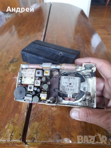 Старо радио,радиоприемник Sanyo Portable, снимка 6 - Антикварни и старинни предмети - 51780688