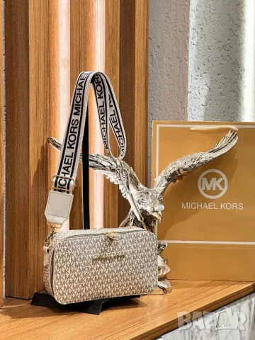 чанти michael kors , снимка 5 - Чанти - 49261759