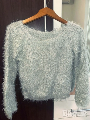 лот пуловери