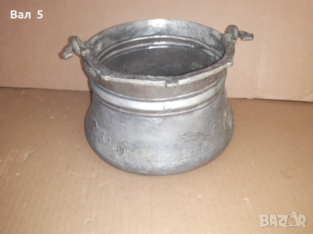 Старо малко калайдисано котле , менче , менец , котел, снимка 3 - Антикварни и старинни предмети - 53621895