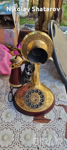 Ретро телефон 