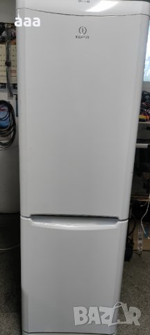 Хладилник с фризер Indesit BAAN 13, снимка 1