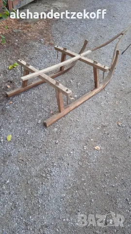 Старинна впрегатна дървена шейна, снимка 7 - Зимни спортове - 47397574