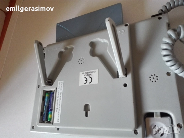 Телефон с часовник и стари телефони., снимка 18 - Други - 40461429