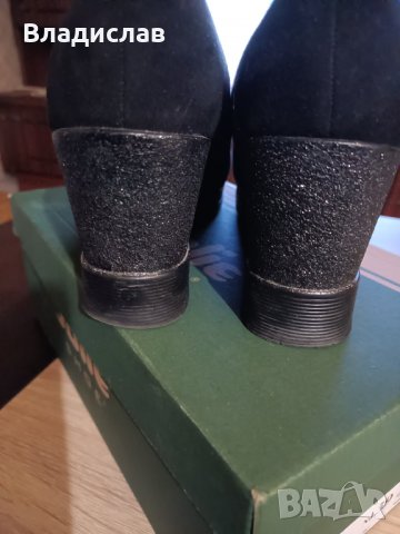 Дамски велурени обувки, снимка 5 - Дамски ежедневни обувки - 40134479