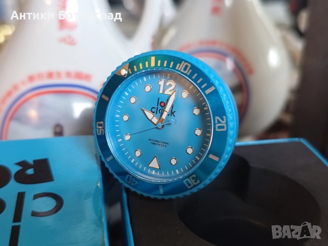 Настолен часовник , снимка 3 - Други - 52679985