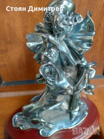 Прекрасна статуетка на клоун и куче,красота, височина 25см, тежи 980гр.ръчна работа , снимка 4 - Колекции - 52021296