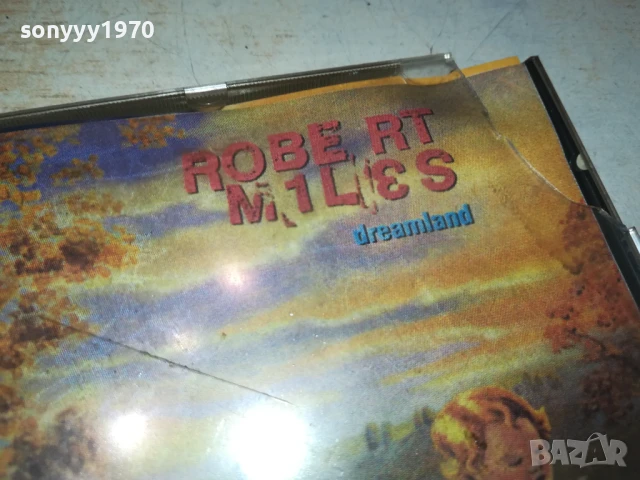 ROBERT MILES CD 1807251838, снимка 5 - CD дискове - 51066426