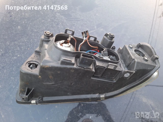 Десен фар за Audi A3, снимка 4 - Части - 51057018